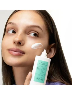 Aloe-Lujah Sunscreen Serum SPF50+