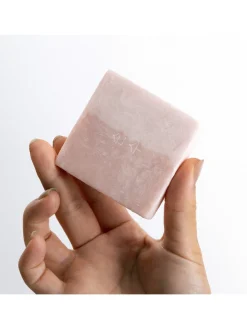 Calamine & Oatmeal Soothing Cleansing Bar