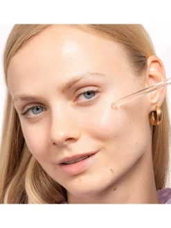 Fundamental Watery Oil Drop