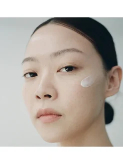 Vegan Bamboo Peptides Barrier Sunscreen SPF50+ Pa++++